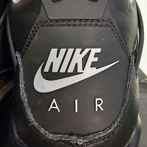 Used No Box,Size 6.5 - Jordan 4 Retro Bred Black/Fire Red Cement 2019 - Picture 6 of 11